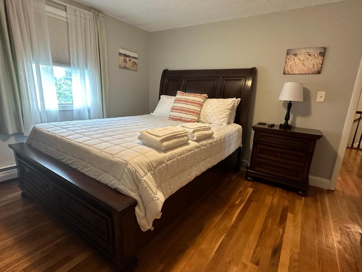 Maple Leaf Acre Villa Williston Bagian luar foto